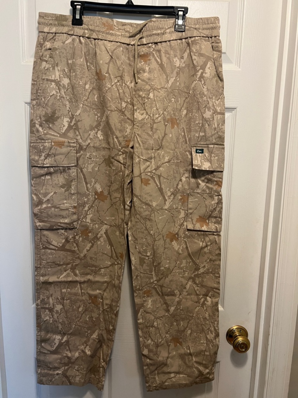 Esc Camo Cargo Pants - Relaxed Fit